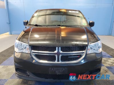Piąte zdjęcie samochodu w środku: 2018 DODGE GRAND CARAVAN SE VIN:2C4RDGBG7JR362560 - miniatura