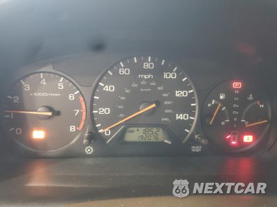 Zdjęcie 9 z 13 samochodu: 2002 HONDA ACCORD LX VIN:JHMCG66572C003833 - miniatura