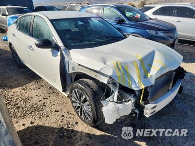 Czwarte zdjęcie samochodu z boku: 2025 NISSAN ALTIMA SV VIN:1N4BL4DV1SN357230 - miniatura