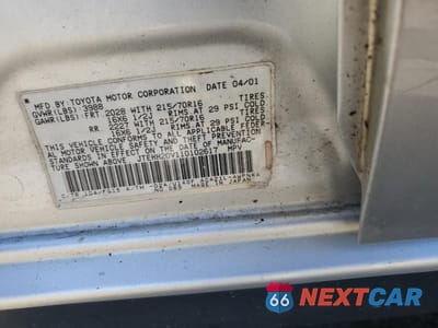 Zdjęcie 13 z 15 samochodu: 2001 TOYOTA RAV4 VIN:JTEHH20V110102617 - miniatura
