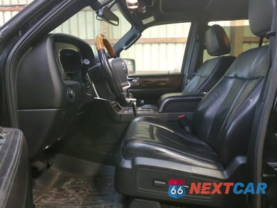 Zdjęcie 7 z 13 samochodu: 2016 LINCOLN NAVIGATOR L SELECT VIN:5LMJJ3JT3GEL00410 - miniatura