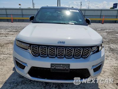 Piąte zdjęcie samochodu w środku: 2022 JEEP GRAND CHEROKEE SUMMIT VIN:1C4RJHEG6N8635421 - miniatura