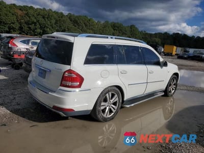 Trzecie zdjęcie samochodu z tyłu: 2010 MERCEDES-BENZ GL 350 BLUETEC VIN:4JGBF2FE4AA582472 - miniatura