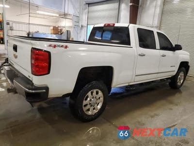 Trzecie zdjęcie samochodu z tyłu: 2015 CHEVROLET SILVERADO K2500 HEAVY DUTY LTZ VIN:1GC1KWEG2FF178943 - miniatura