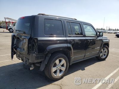 Trzecie zdjęcie samochodu z tyłu: 2016 JEEP PATRIOT SPORT VIN:1C4NJPBB3GD554775 - miniatura