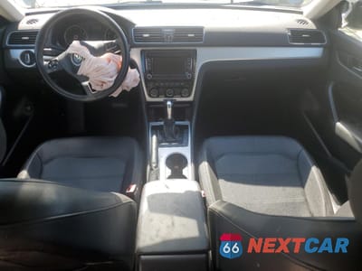 Zdjęcie 8 z 15 samochodu: 2013 VOLKSWAGEN PASSAT SE VIN:1VWBP7A33DC120737 - miniatura