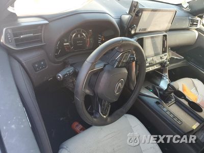 Zdjęcie 8 z 14 samochodu: 2024 LEXUS LX 600 BASE VIN:JTJGB7CX2R4054932 - miniatura