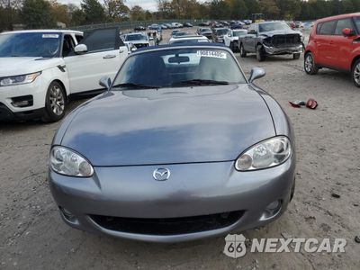 Piąte zdjęcie samochodu w środku: 2003 MAZDA MX-5 MIATA BASE VIN:JM1NB353130308058 - miniatura