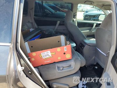 Zdjęcie 11 z 13 samochodu: 2013 TOYOTA HIGHLANDER BASE VIN:5TDZK3EH5DS116699 - miniatura