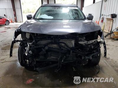 Piąte zdjęcie samochodu w środku: 2019 NISS ROGUE S VIN:5N1AT2MV4KC817854 - miniatura
