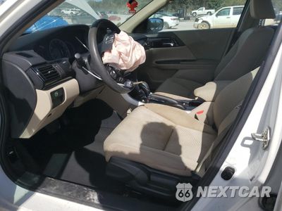 Zdjęcie 7 z 14 samochodu: 2016 HONDA ACCORD LX VIN:1HGCR2F32GA150603 - miniatura