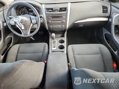 Zdjęcie 8 z 14 samochodu: 2015 NISSAN ALTIMA 2.5 VIN:1N4AL3AP3FC214681 - miniatura