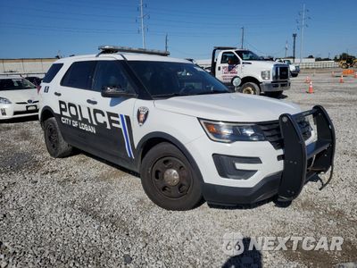 Czwarte zdjęcie samochodu z boku: 2017 FORD EXPLORER POLICE INTERCEPTOR VIN:1FM5K8AR5HGD06539 - miniatura