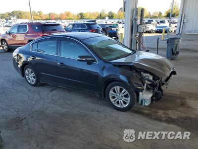 Czwarte zdjęcie samochodu z boku: 2010 NISSAN ALTIMA BASE VIN:1N4AL2AP7AN515574 - miniatura