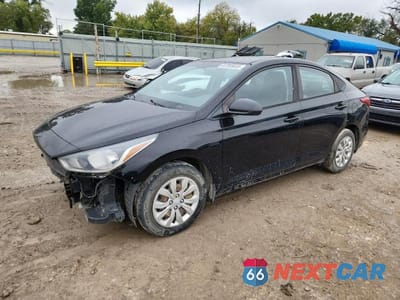 2018 HYUNDAI ACCENT SE 3KPC24A38JE026068 - główne zdjęcie licytacji z USA - miniatura