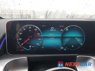 Zdjęcie 9 z 12 samochodu: 2021 MERCEDES-BENZ GLB 250 4MATIC VIN:W1N4M4HB4MW118616 - miniatura