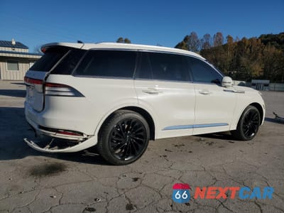 Trzecie zdjęcie samochodu z tyłu: 2022 LINCOLN AVIATOR RESERVE VIN:5LM5J7XC4NGL02779 - miniatura