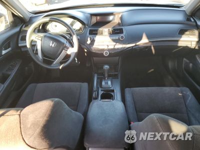 Zdjęcie 8 z 15 samochodu: 2010 HONDA ACCORD LX VIN:1HGCP2F3XAA160227 - miniatura