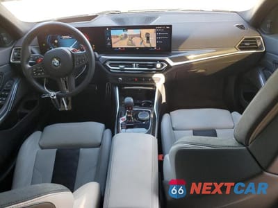 Zdjęcie 8 z 12 samochodu: 2023 BMW M3 COMPETITION VIN:WBS43AY00PFP12754 - miniatura