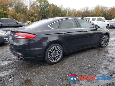 Trzecie zdjęcie samochodu z tyłu: 2018 FORD FUSION SE VIN:3FA6P0H90JR153431 - miniatura