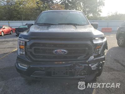 Piąte zdjęcie samochodu w środku: 2022 FORD F150 SUPERCREW VIN:1FTFW1E86NKD31478 - miniatura
