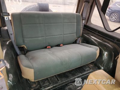 Zdjęcie 10 z 12 samochodu: 1998 JEEP WRANGLER / TJ SAHARA VIN:1J4FY49S6WP700341 - miniatura