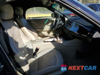 Zdjęcie 10 z 12 samochodu: 2004 BMW Z4 3.0 VIN:4USBT53504LT25878 - miniatura
