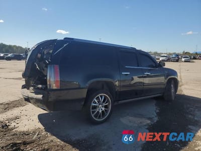 Trzecie zdjęcie samochodu z tyłu: 2014 CADILLAC ESCALADE ESV PREMIUM VIN:1GYS4JEF0ER143480 - miniatura