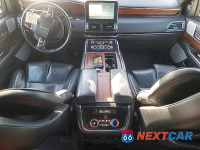 Zdjęcie 8 z 14 samochodu: 2018 LINCOLN NAVIGATOR L RESERVE VIN:5LMJJ3LT9JEL05566 - miniatura
