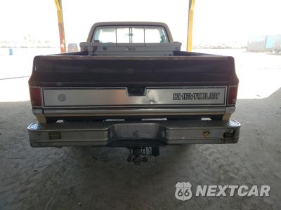Zdjęcie 6 z 12 samochodu: 1983 CHEVROLET K10 VIN:1GCEK14H7DF305679 - miniatura