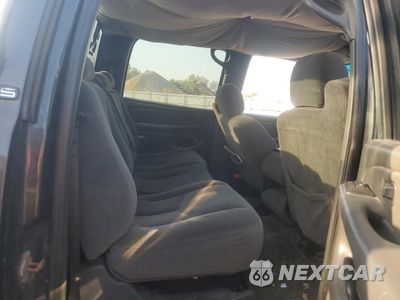 Zdjęcie 11 z 13 samochodu: 2005 CHEVROLET SILVERADO 3500 WORK VIN:1GCJK33235F864509 - miniatura