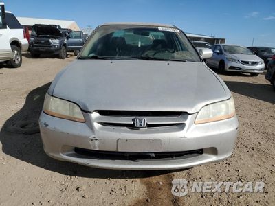 Piąte zdjęcie samochodu w środku: 1998 HONDA ACCORD LX VIN:1HGCG5642WA245290 - miniatura