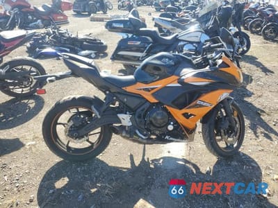 2019 KAWASAKI EX650 F JKAEXEK12KDA35250 - główne zdjęcie licytacji z USA - miniatura