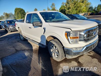 Czwarte zdjęcie samochodu z boku: 2021 FORD F150 SUPER CAB VIN:1FTEX1EP8MFA28984 - miniatura