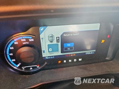 Zdjęcie 9 z 13 samochodu: 2022 FORD BRONCO BASE VIN:1FMDE5DH3NLB79930 - miniatura
