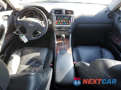 Zdjęcie 8 z 12 samochodu: 2008 LEXUS IS 250 VIN:JTHBK262485067124 - miniatura
