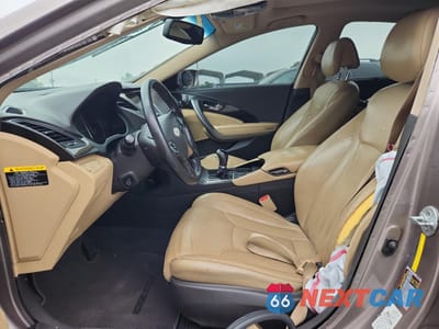 Zdjęcie 7 z 12 samochodu: 2013 HYUNDAI AZERA GLS VIN:KMHFH4JG4DA262377 - miniatura
