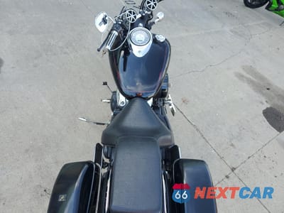 Zdjęcie 6 z 10 samochodu: 2007 YAMAHA XVS1100 VIN:JYAVP11E47A095342 - miniatura