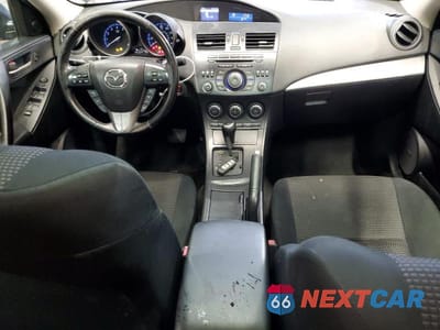 Zdjęcie 8 z 12 samochodu: 2013 MAZDA 3 I VIN:JM1BL1VPXD1786207 - miniatura