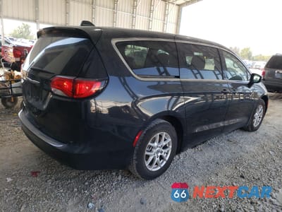 Trzecie zdjęcie samochodu z tyłu: 2023 CHRYSLER VOYAGER LX VIN:2C4RC1CG0PR586261 - miniatura