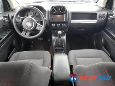Zdjęcie 8 z 13 samochodu: 2016 JEEP COMPASS SPORT VIN:1C4NJDBB9GD662302 - miniatura