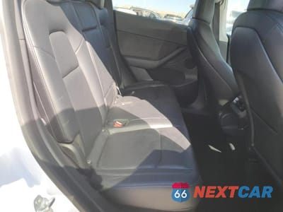 Zdjęcie 10 z 11 samochodu: 2021 TESLA MODEL Y VIN:5YJYGDEE4MF192007 - miniatura