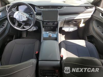 Zdjęcie 8 z 14 samochodu: 2024 JEEP GRAND CHEROKEE L LAREDO VIN:1C4RJKAG1R8592633 - miniatura