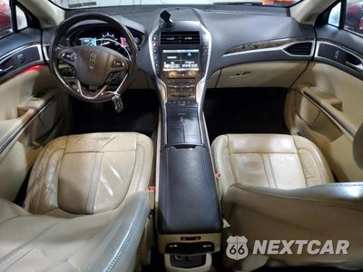 Zdjęcie 8 z 12 samochodu: 2015 LINCOLN MKZ HYBRID VIN:3LN6L2LU7FR629478 - miniatura