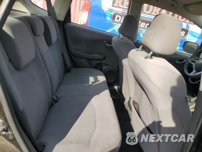 Zdjęcie 10 z 12 samochodu: 2012 HONDA FIT VIN:JHMGE8H31CS002652 - miniatura