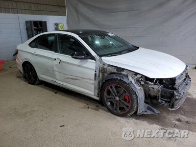 Czwarte zdjęcie samochodu z boku: 2019 VOLKSWAGEN JETTA GLI VIN:3VW5T7BU8KM152045 - miniatura