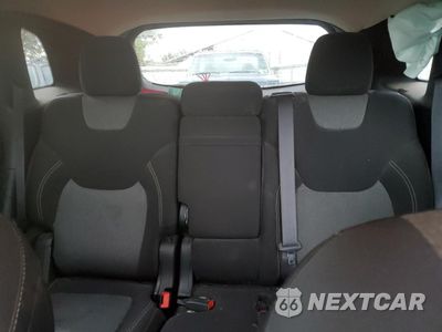 Zdjęcie 10 z 14 samochodu: 2016 JEEP CHEROKEE SPORT VIN:1C4PJMAS3GW330404 - miniatura