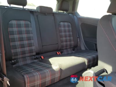 Zdjęcie 10 z 12 samochodu: 2015 VOLKSWAGEN GTI VIN:3VWYT7AU8FM033934 - miniatura