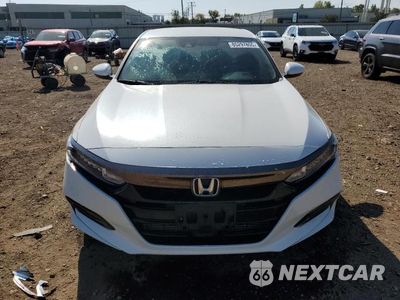 Piąte zdjęcie samochodu w środku: 2018 HONDA ACCORD SPORT VIN:1HGCV1F38JA069912 - miniatura