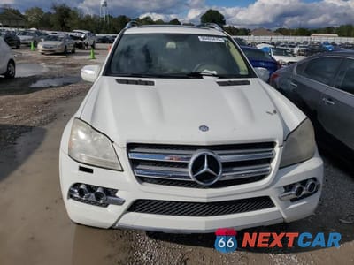 Piąte zdjęcie samochodu w środku: 2010 MERCEDES-BENZ GL 350 BLUETEC VIN:4JGBF2FE4AA582472 - miniatura